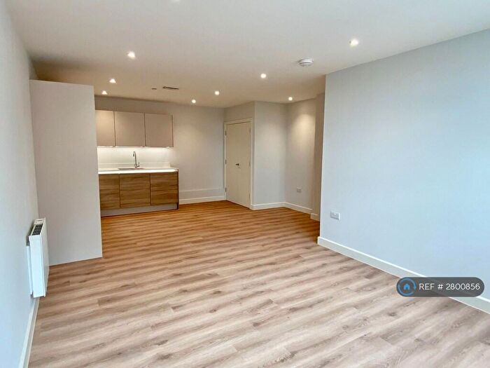 1 Bedroom Flat To Rent In Christchurch Road, Bournemouth, BH1