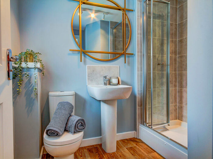 3 Bedroom End Of Terrace House For Sale In East Baldridge Drive, Dunfermline, KY12