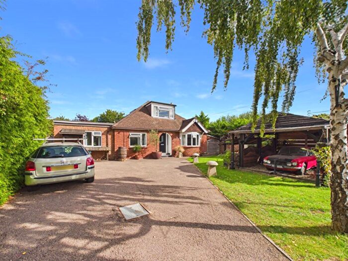 5 Bedroom Detached House For Sale In Brookfield Lane, Churchdown, Gloucester, GL3