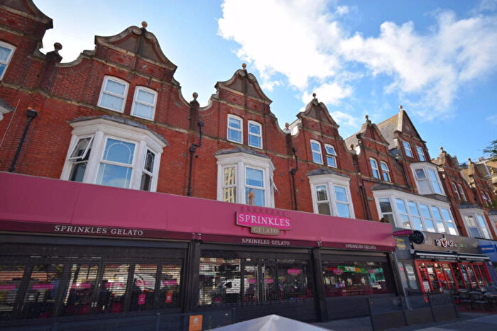 5 Bedroom Flat To Rent In Holdenhurst Road, Bournemouth, Dorset, BH8