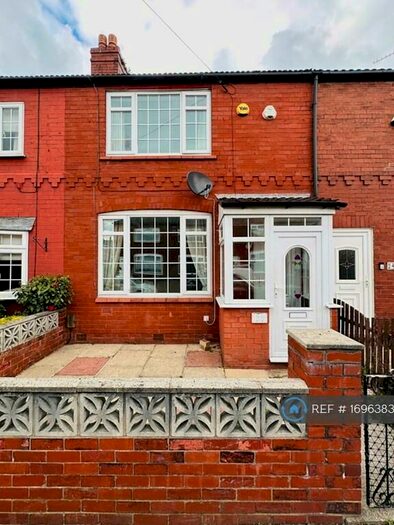 3 Bedroom Terraced House To Rent In Arthur Street, Stockport, SK5