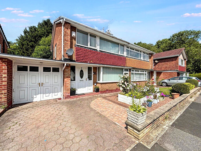 3 Bedroom Semi-Detached House For Sale In Kingsmere, Chester Le Street, Durham, DH3