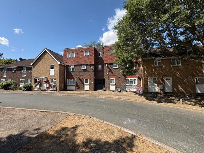 2 Bedroom Flat For Sale In Axiom Avenue, Peterborough, PE3