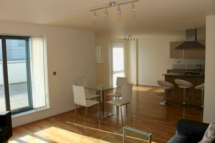 1 Bedroom Apartment To Rent In Orchid Apartments, The Hawksmoors, Wapping, E1