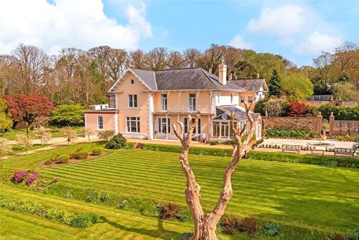 3 Bedroom House For Sale In Woodbury Lane, Axminster, Devon, EX13