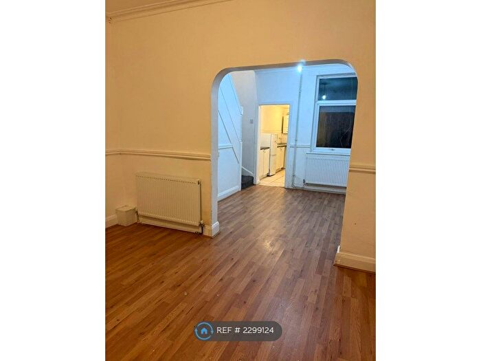 2 Bedroom Terraced House To Rent In Newling Street, Birkenhead, CH41