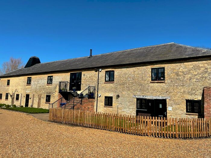 3 Bedroom Maisonette For Sale In Reindeer Court, Potterspury, Towcester, NN12