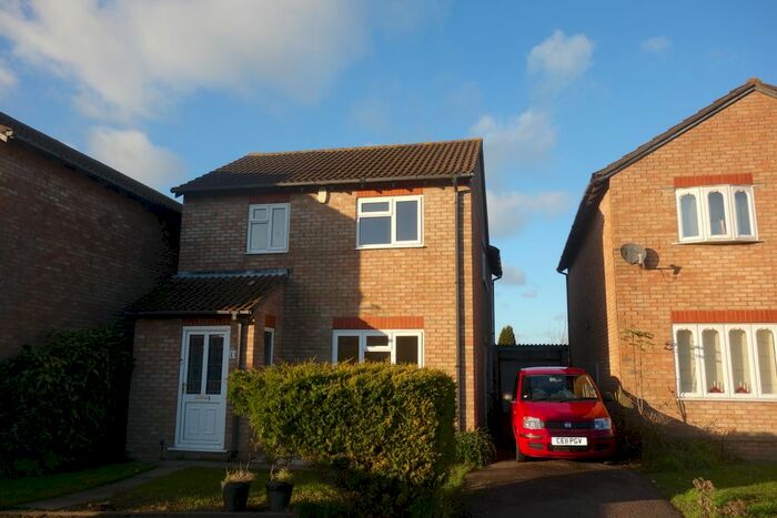 4 Bedroom Detached House To Rent In Bittern Way, Penarth, CF64