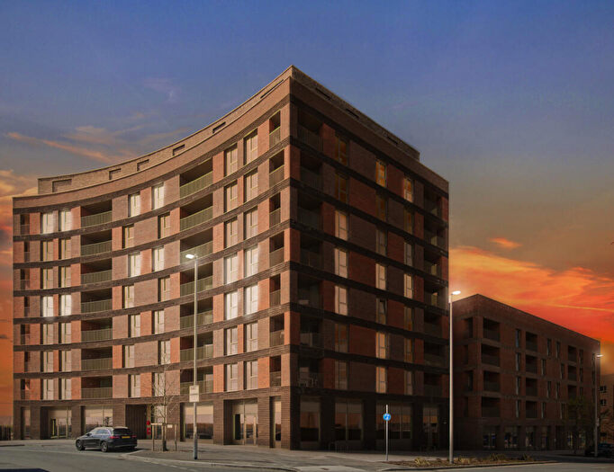 1 Bedroom Apartment For Sale In Holcombe Mansions, Mulberry Circus, IG11