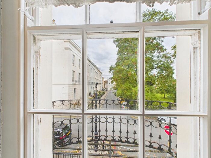 1 Bedroom Apartment For Sale In Brunswick Square, Gloucester, Gloucestershire, GL1