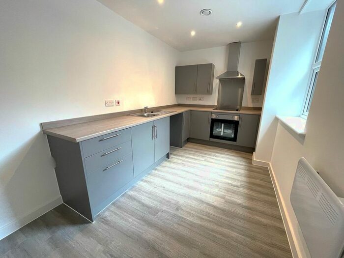 1 Bedroom Flat To Rent In Tower Street, Taunton, TA1