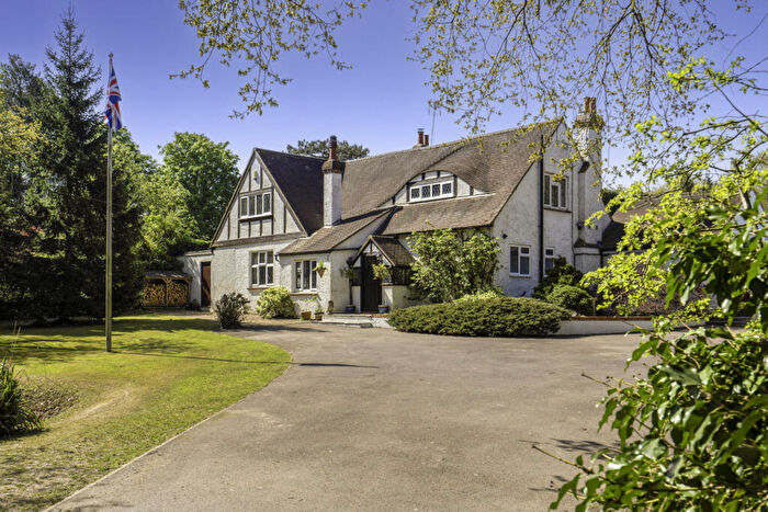 5 Bedroom Detached House For Sale In Newdigate Road, Beare Green, Dorking, Surrey, RH5