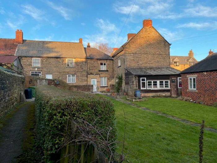 3 Bedroom Cottage To Rent In Market Place, Crich, Matlock, DE4