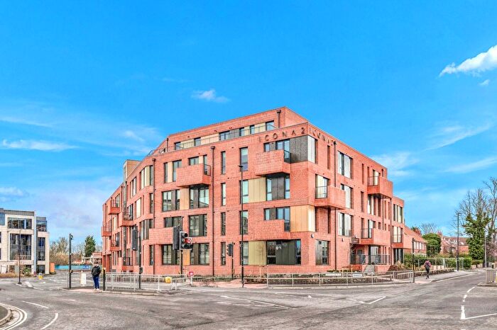 2 Bedroom Flat To Rent In Eboracum Way, York, North Yorkshire, YO31