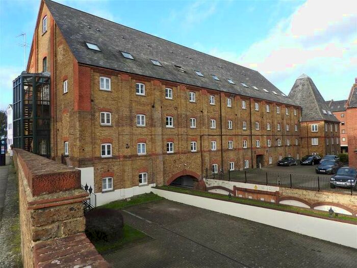 1 Bedroom Apartment To Rent In The Maltings, Clifton Road, Gravesend., DA11