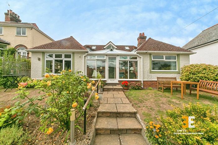 3 Bedroom Detached House For Sale In St. Agnes Road, Conwy, LL32