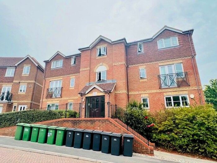 2 Bedroom Flat To Rent In Pierwarden Mews, St Leonards-On-Sea, TN38