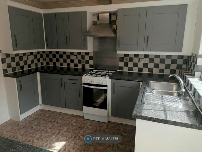 3 Bedroom Terraced House To Rent In Leighton Road, Sheffield, S14