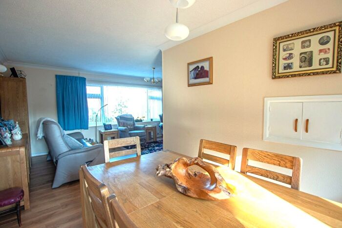 3 Bedroom Detached Bungalow For Sale In Bridge Close, Heacham, PE31