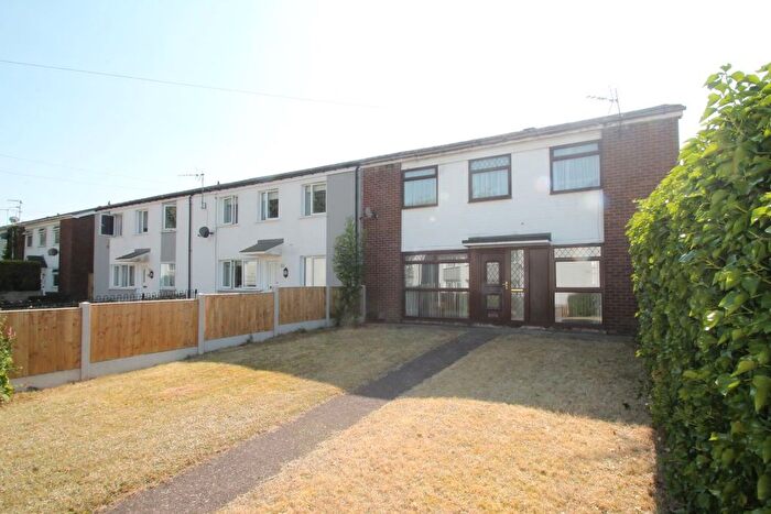 3 Bedroom Block Of Flats For Sale In Wavell Avenue, Wrexham, LL13