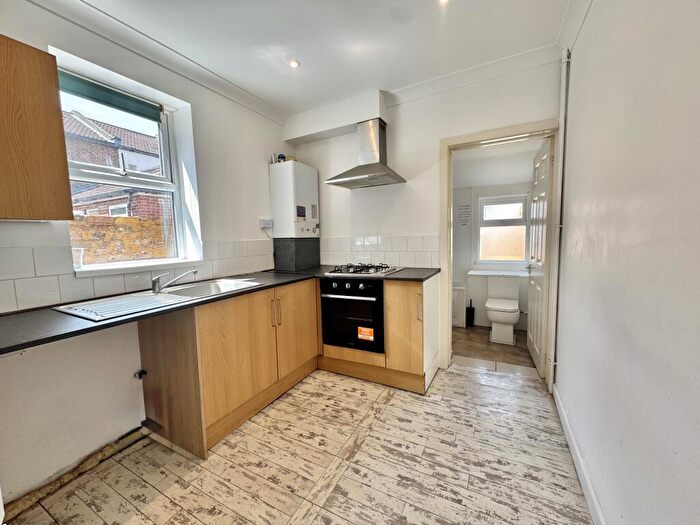 3 Bedroom House To Rent In Moorland Road, Fratton, PO1