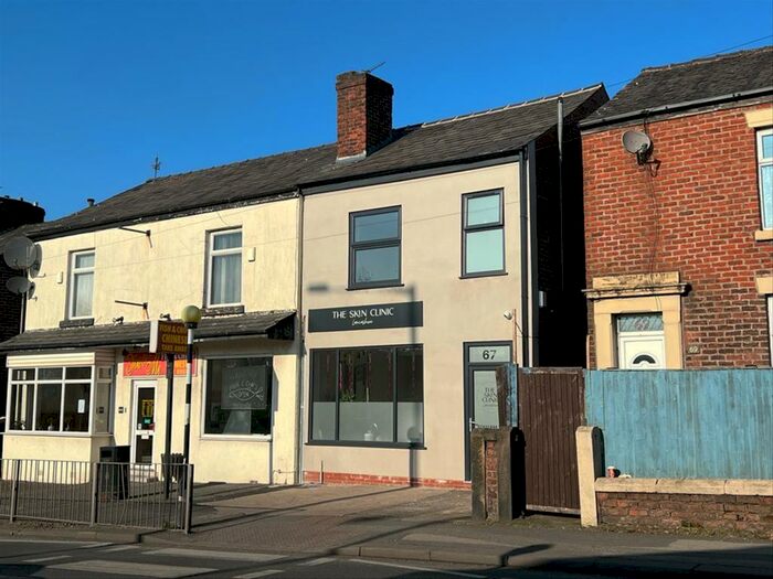 2 Bedroom Flat To Rent In Turpin Green Lane, Leyland, PR25