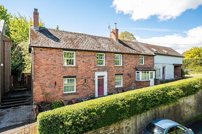 4 Bedroom Detached House For Sale In High Street, Llanfair Caereinion, Welshpool, Powys, SY21