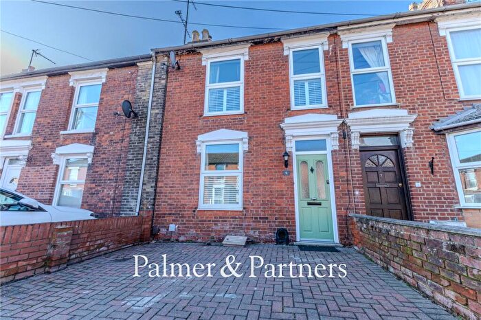 3 Bedroom Terraced House For Sale In Warwick Road, Ipswich, Suffolk, IP4