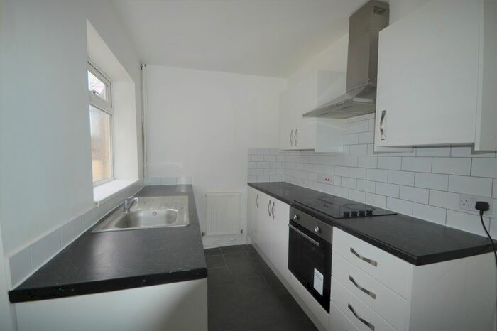 2 Bedroom Terraced House To Rent In Heath Street, Tunstall, Stoke-On-Trent, ST6