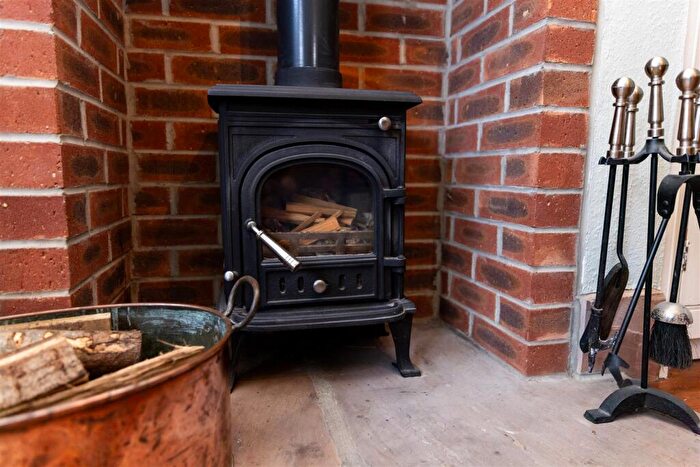 2 Bedroom Cottage For Sale In Front Street, Tealby, LN8