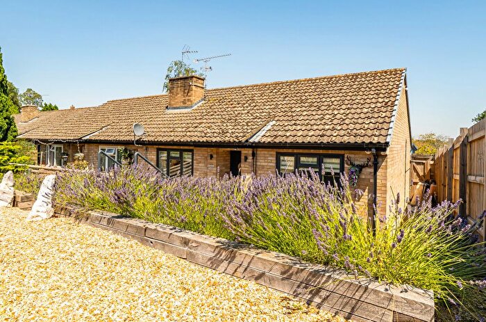 2 Bedroom Bungalow For Sale In Green Close, Whiteparish, Salisbury, Wiltshire, SP5