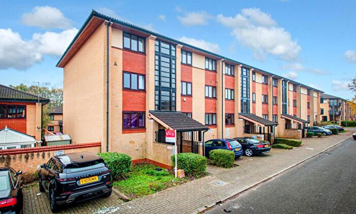2 Bedroom Apartment To Rent In Boycott Avenue, Oldbrook, Milton Keynes, MK6