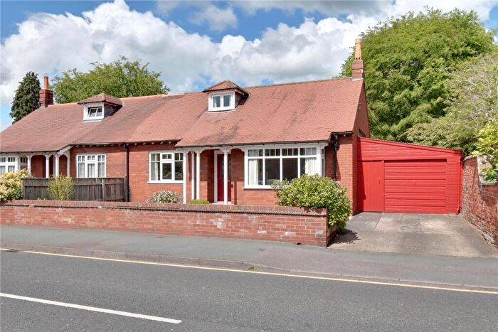 3 Bedroom Bungalow For Sale In Racecourse Lane, Northallerton, North Yorkshire, DL7