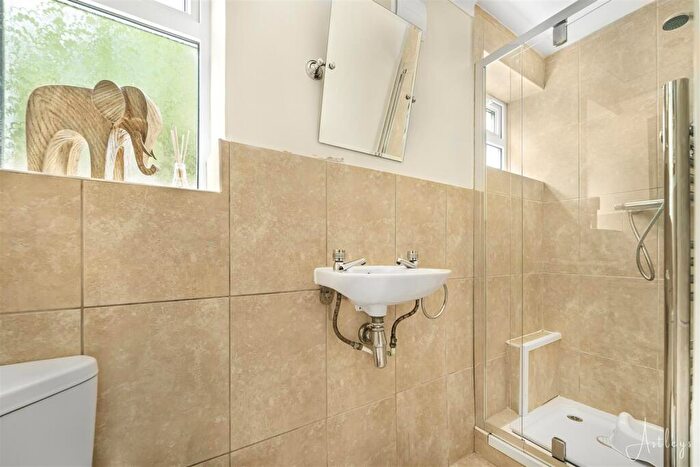 5 Bedroom Detached House For Sale In Newton, Swansea, SA3