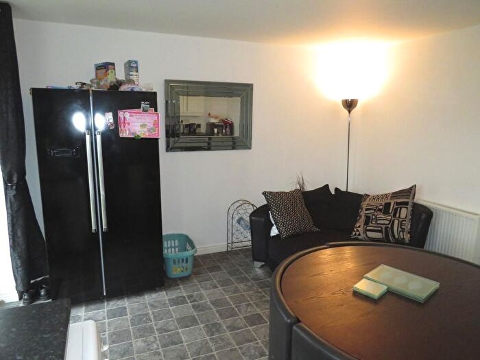 4 Bedroom Town House To Rent In Heather Gardens, North Hykeham, Lincoln, LN6