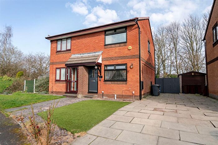 2 Bedroom Semi Detached House For Sale In Rogerton Close, Leigh, WN7