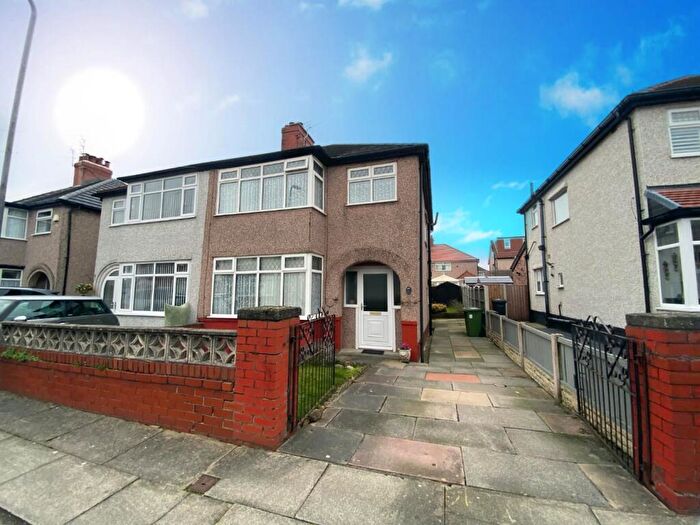 3 Bedroom Semi Detached House For Sale In Wineva Gardens, Liverpool, L23