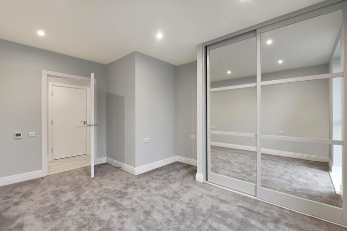 2 Bedroom Apartment To Rent In Uxbridge Road, Pinner, HA5