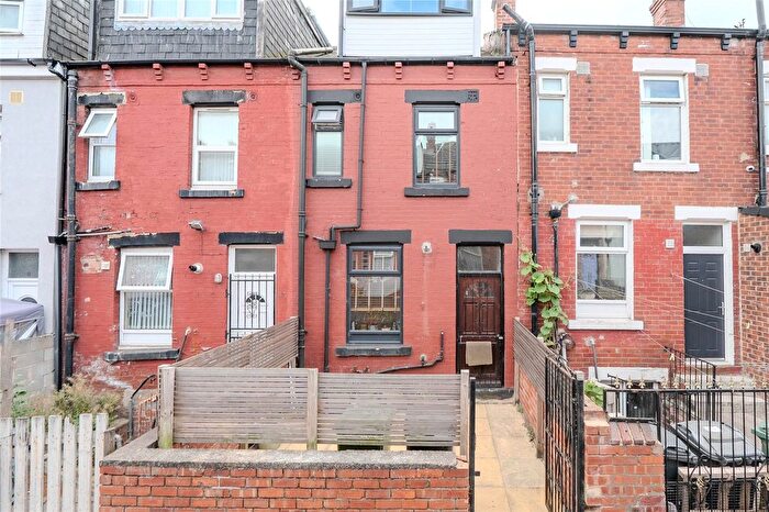 4 Bedroom Terraced House For Sale In Shepherds Place, Harehills, Leeds, LS8