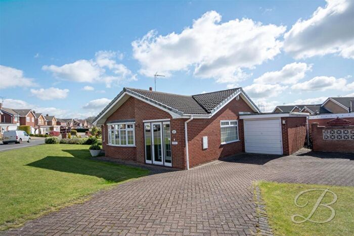 2 Bedroom Detached Bungalow For Sale In Clumber Avenue, Edwinstowe, Mansfield, NG21