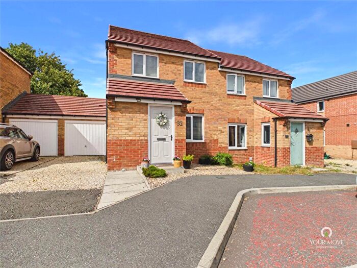 3 Bedroom Semi-Detached House For Sale In Dewhirst Close, Leadgate, Consett, Durham, DH8