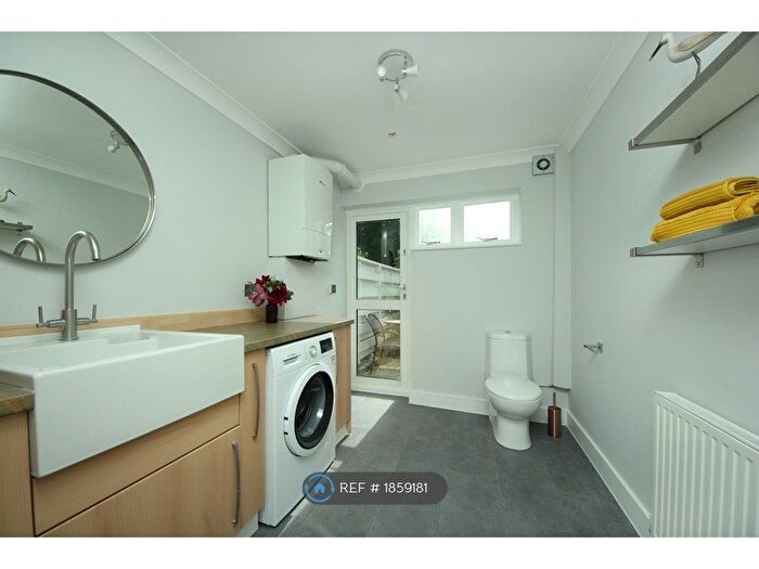 4 Bedroom Terraced House To Rent In Whiteledges, London, W13