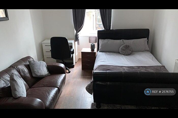 Studio To Rent In Sauchiehall Street, Glasgow, G2