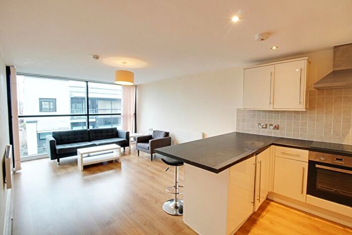 2 Bedroom Apartment To Rent In Apartment, Pall Mall, Liverpool, L3
