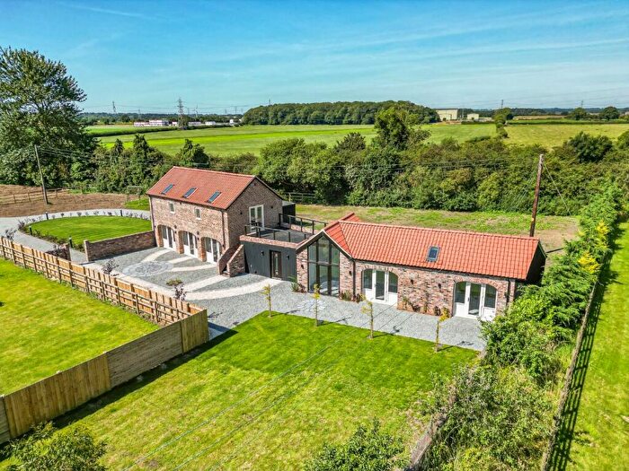 4 Bedroom House For Sale In Long Lane, Beverley, HU17