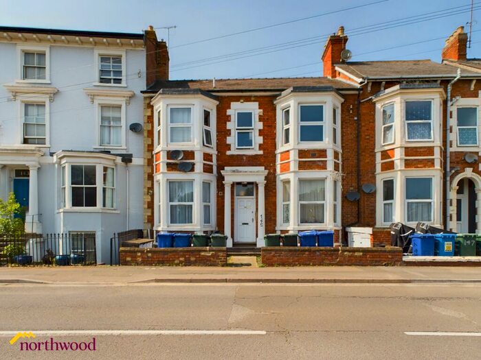 1 Bedroom Flat To Rent In Middleton Road, Banbury, OX16