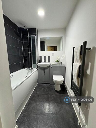2 Bedroom Flat To Rent In Ancoats House, Manchester, M4