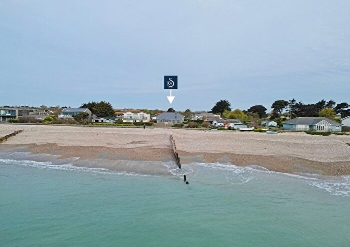 4 Bedroom Detached House For Sale In East Beach Road, Selsey, PO20