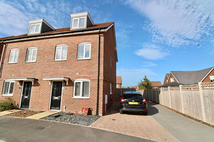 3 Bedroom Semi-Detached House For Sale In Castor Road, Margate, Kent, CT9
