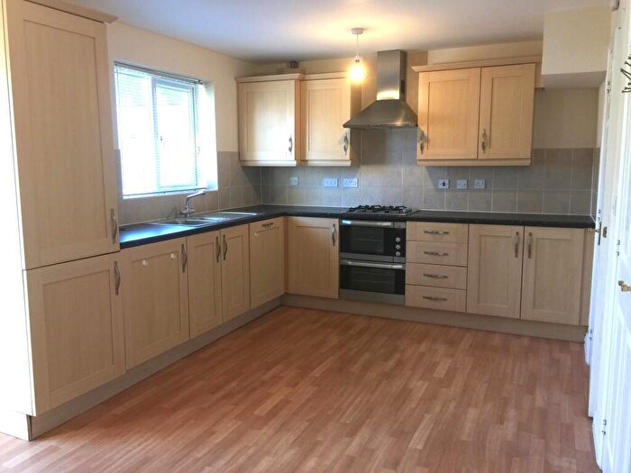 4 Bedroom Town House To Rent In Magnolia Way, Costessey, Norwich, NR8